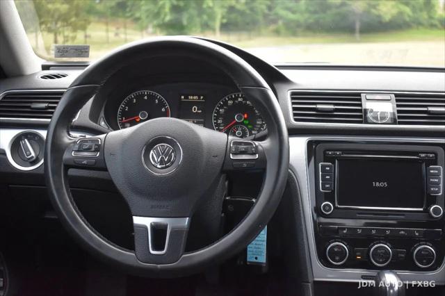 2012 Volkswagen Passat 2.5L SE