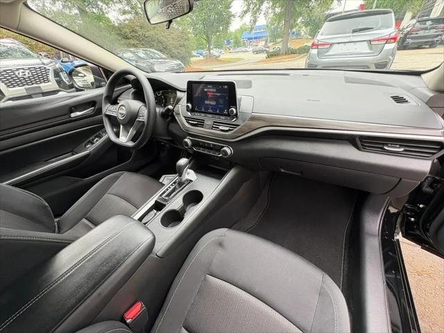 2025 Nissan Altima SV FWD
