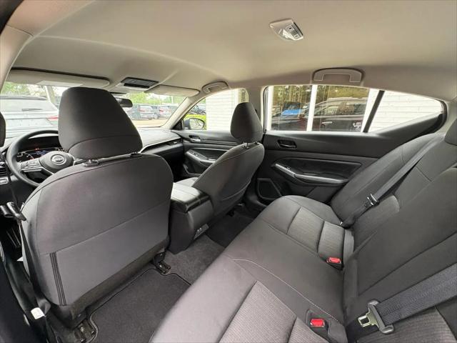 2025 Nissan Altima SV FWD