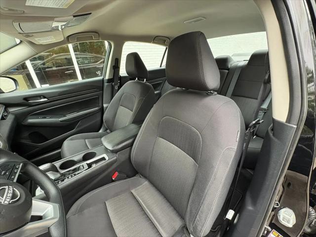 2025 Nissan Altima SV FWD