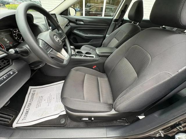 2025 Nissan Altima SV FWD