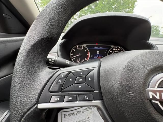 2025 Nissan Altima SV FWD