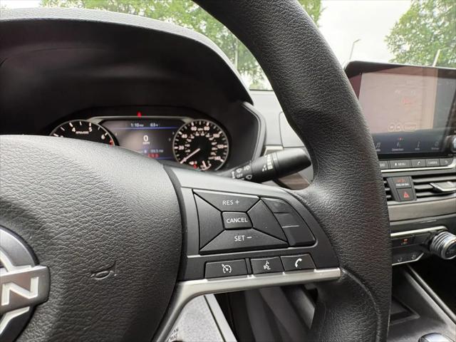 2025 Nissan Altima SV FWD