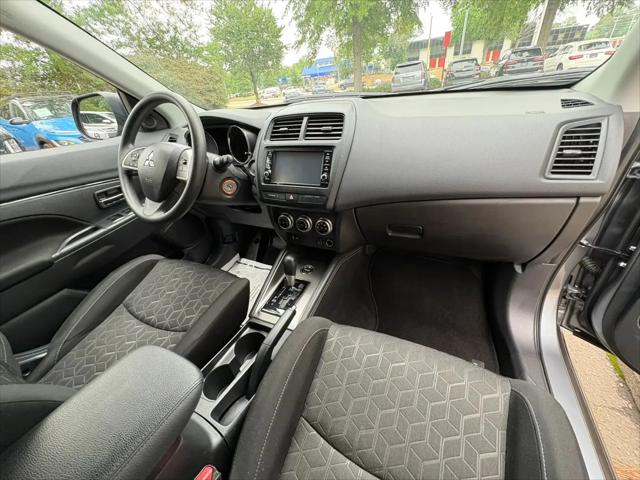 2025 Mitsubishi Outlander Sport 2.0 ES AWC