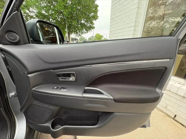 2025 Mitsubishi Outlander Sport 2.0 ES AWC
