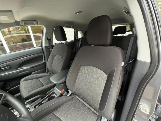 2025 Mitsubishi Outlander Sport 2.0 ES AWC