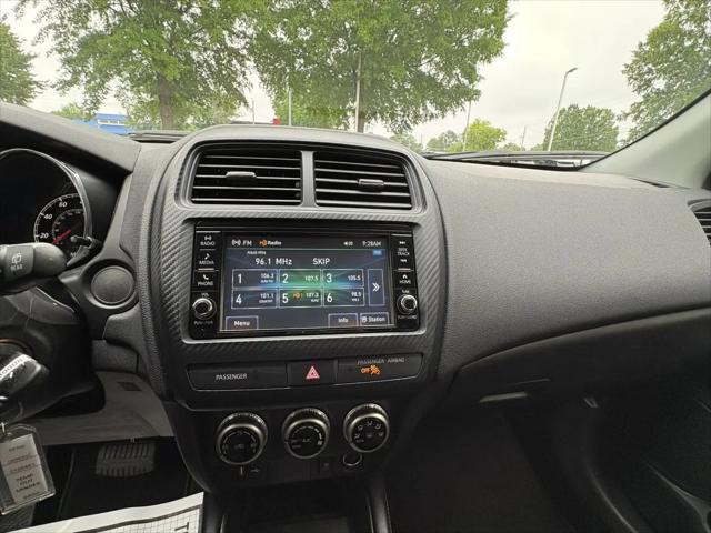 2025 Mitsubishi Outlander Sport 2.0 ES AWC