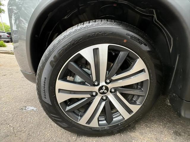 2025 Mitsubishi Outlander Sport 2.0 ES AWC