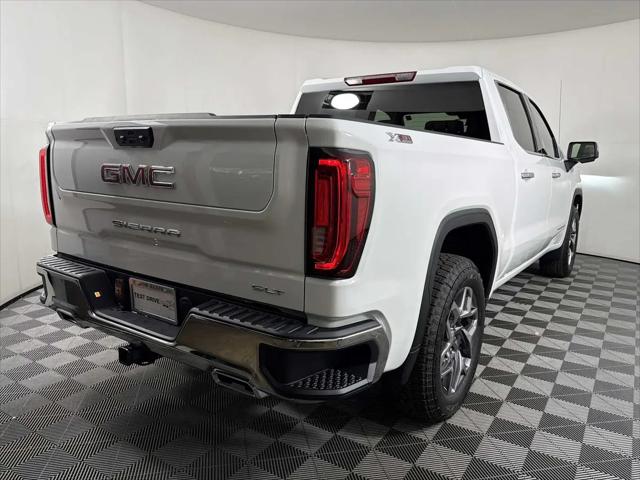 2026 GMC Sierra 1500 Crew Cab, Short Bed, SLT, 4WD