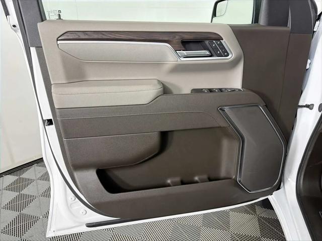2026 GMC Sierra 1500 Crew Cab, Short Bed, SLT, 4WD
