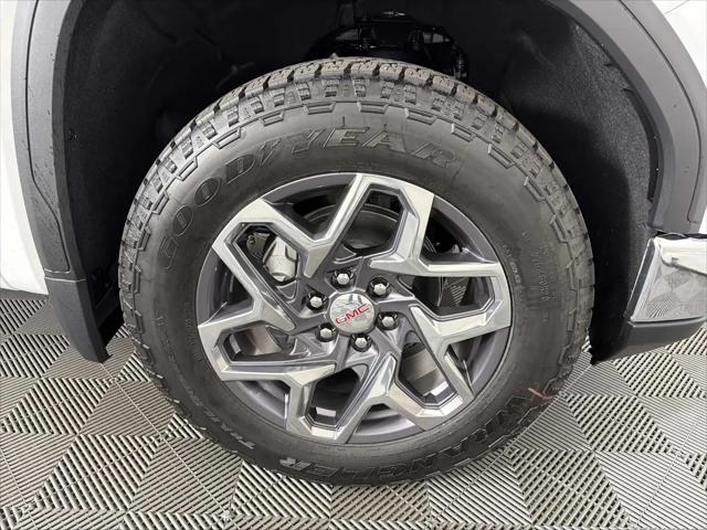 2026 GMC Sierra 1500 Crew Cab, Short Bed, SLT, 4WD