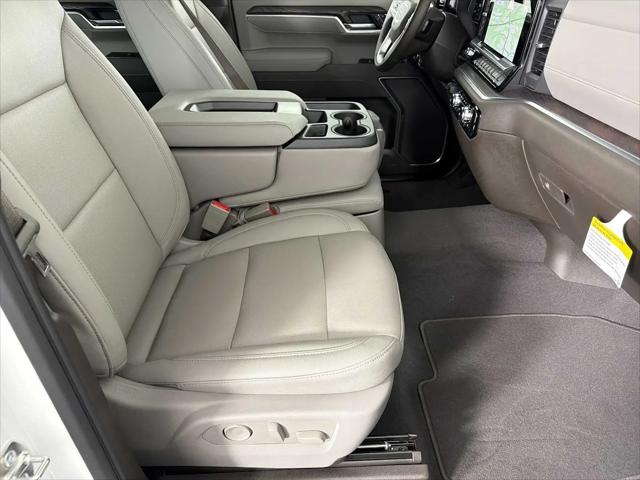 2026 GMC Sierra 1500 Crew Cab, Short Bed, SLT, 4WD