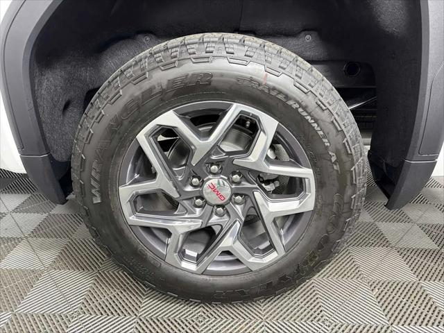 2026 GMC Sierra 1500 Crew Cab, Short Bed, SLT, 4WD