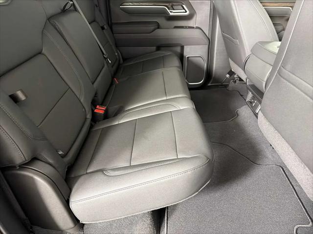 2026 GMC Sierra 1500 Crew Cab, Short Bed, SLT, 4WD