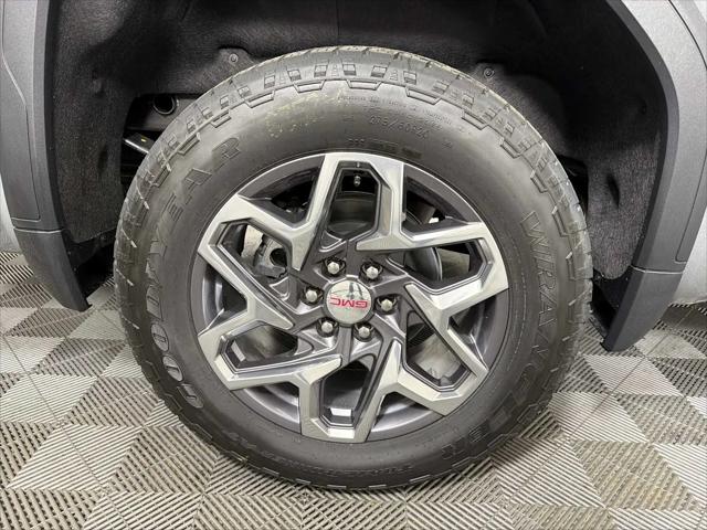 2026 GMC Sierra 1500 Crew Cab, Short Bed, SLT, 4WD