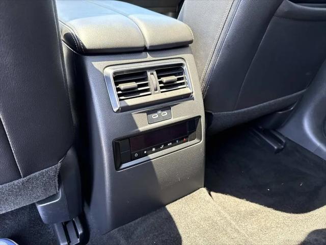 2024 Mazda X-90 Premium