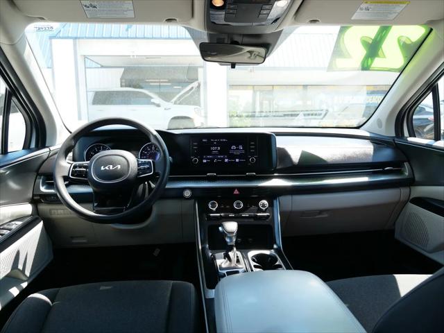 2022 Kia Carnival MPV LX
