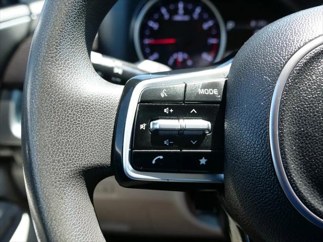 2022 Kia Carnival MPV LX