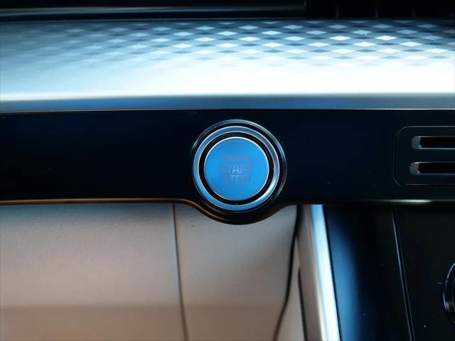 2022 Kia Carnival MPV LX