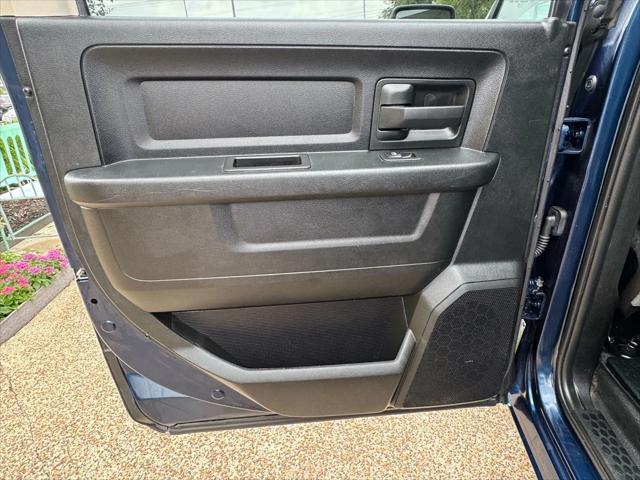 2019 Ram 1500 Classic Tradesman Crew Cab 4x2 5'7" Box
