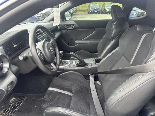 2025 Toyota GR86 Premium