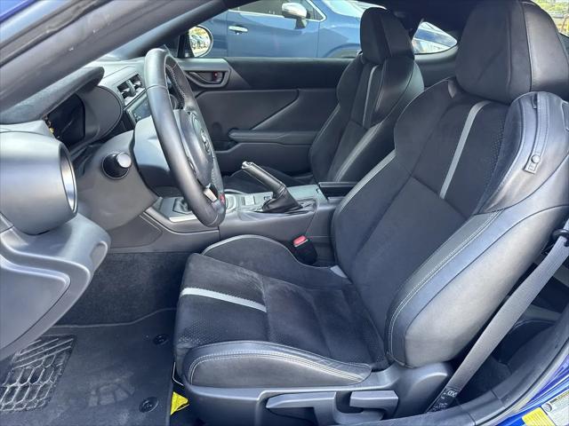 2025 Toyota GR86 Premium