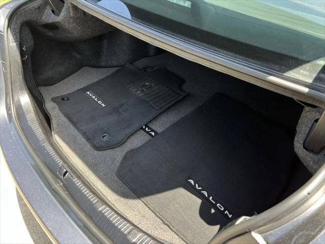 2014 Toyota Avalon XLE Premium