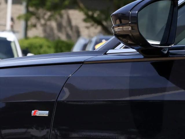2021 Audi A8 L 60 TFSI quattro Tiptronic