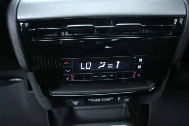 2026 Jeep Grand Wagoneer Limited Reserve 4x4