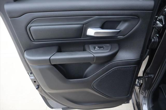 2026 Ram 1500 Express Quad Cab 4x4 64 Box