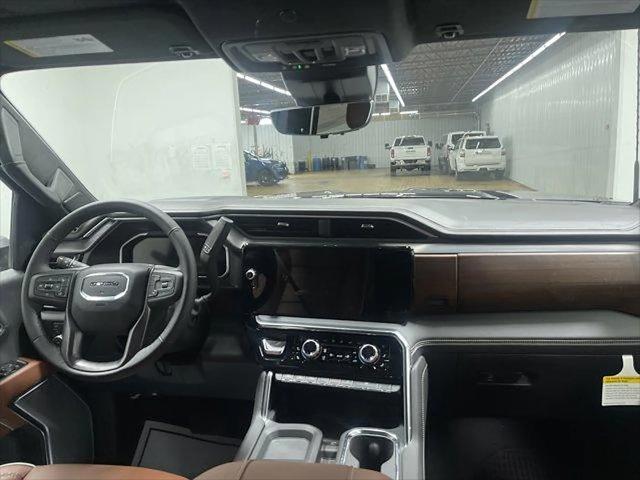 2026 GMC Sierra 3500HD Crew Cab, Long Bed, Denali Ultimate Dual Rear Wheel, 4WD