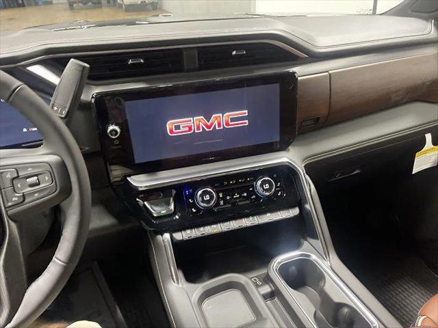 2026 GMC Sierra 3500HD Crew Cab, Long Bed, Denali Ultimate Dual Rear Wheel, 4WD