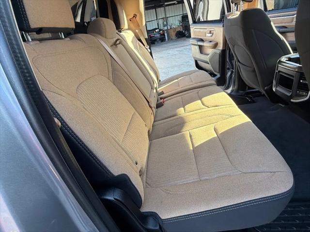 2020 Ram 1500 Big Horn Crew Cab 4x4 5'7" Box