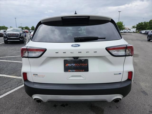 2020 Ford Escape SE
