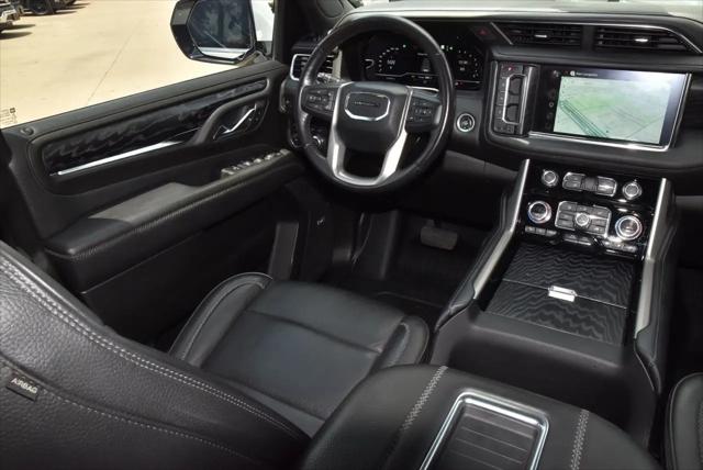 2022 GMC Yukon XL 4WD Denali