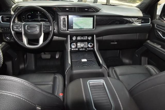 2022 GMC Yukon XL 4WD Denali