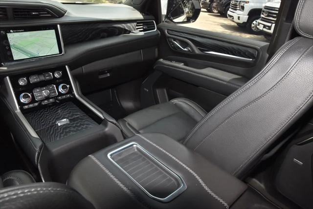 2022 GMC Yukon XL 4WD Denali