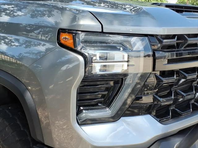 2025 Chevrolet Silverado 2500HD 4WD Crew Cab Standard Bed ZR2