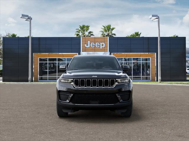 2026 Jeep Grand Cherokee Altitude 4x2
