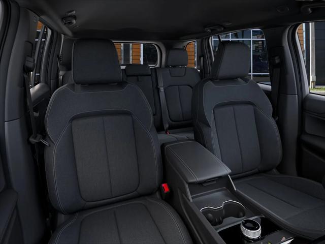 2026 Jeep Grand Cherokee Altitude 4x2