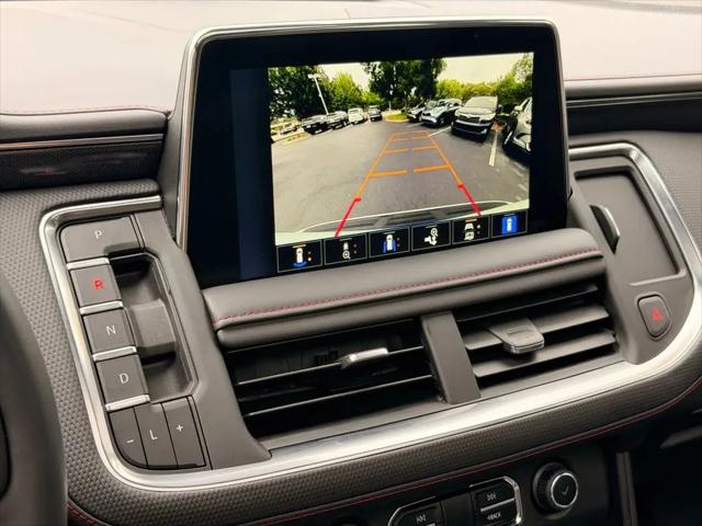 2023 Chevrolet Suburban 4WD RST