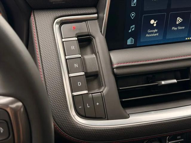 2023 Chevrolet Suburban 4WD RST