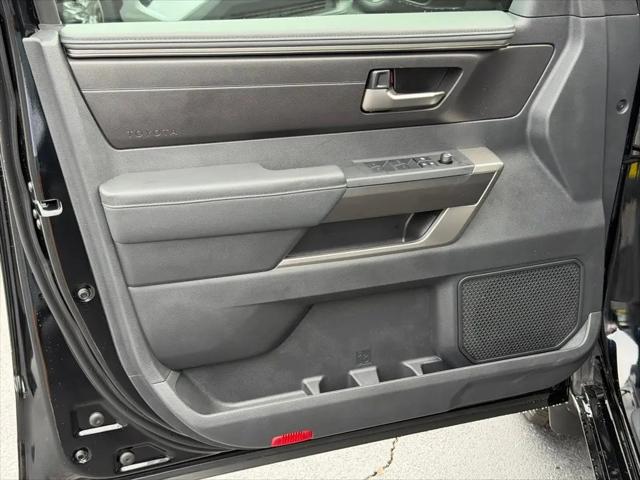 2026 Toyota Tundra SR5 CrewMax 5.5' Bed
