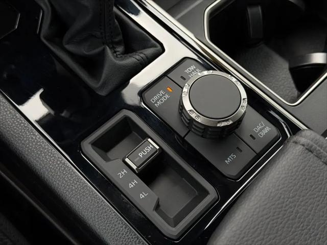 2026 Toyota Tundra SR5 CrewMax 5.5' Bed