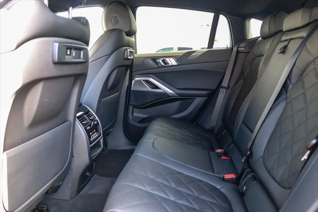 2023 BMW X6 xDrive40i
