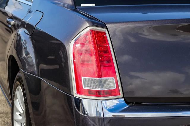 2014 Chrysler 300 Base