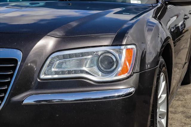 2014 Chrysler 300 Base