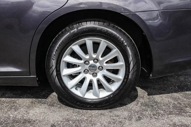 2014 Chrysler 300 Base
