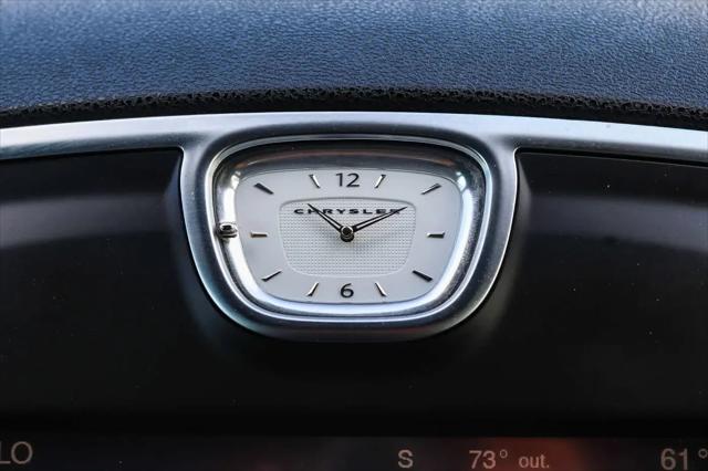 2014 Chrysler 300 Base