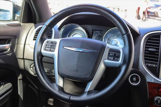 2014 Chrysler 300 Base
